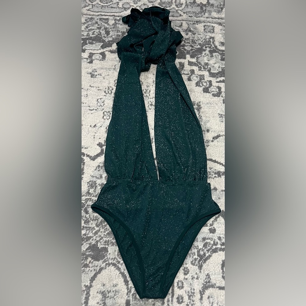 Glitter Green Bodysuit! - Picture 3 of 5
